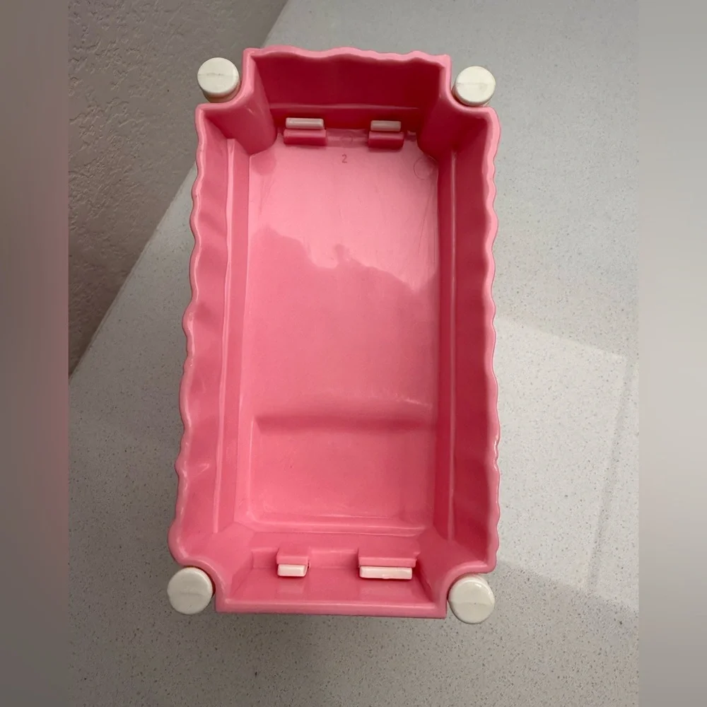 Vintage Playskool Dollhouse Pink Canopy Bed 90s